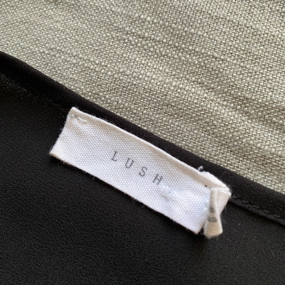 Lush mini black dress size small - Picture 7 of 8